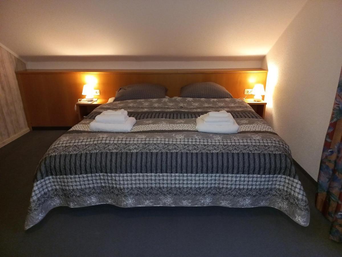 Apartements 270-275 Mitterdorf มิทเทอร์ฟีร์มิอันส์รอยท์ ภายนอก รูปภาพ